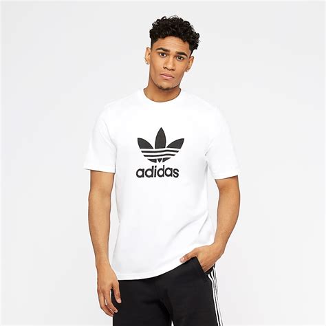 adidas originals t-shirt z nadrukiem|Adidas Originals T Shirt z Nadrukiem .